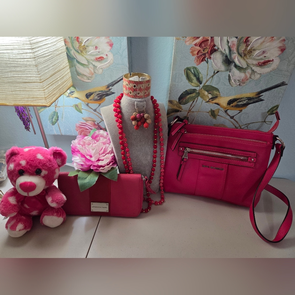 7 Piece Bundle Lot Set - Pink, Red, Gold Tones